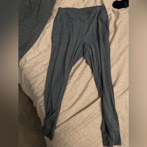 Freely large joggers, worn once